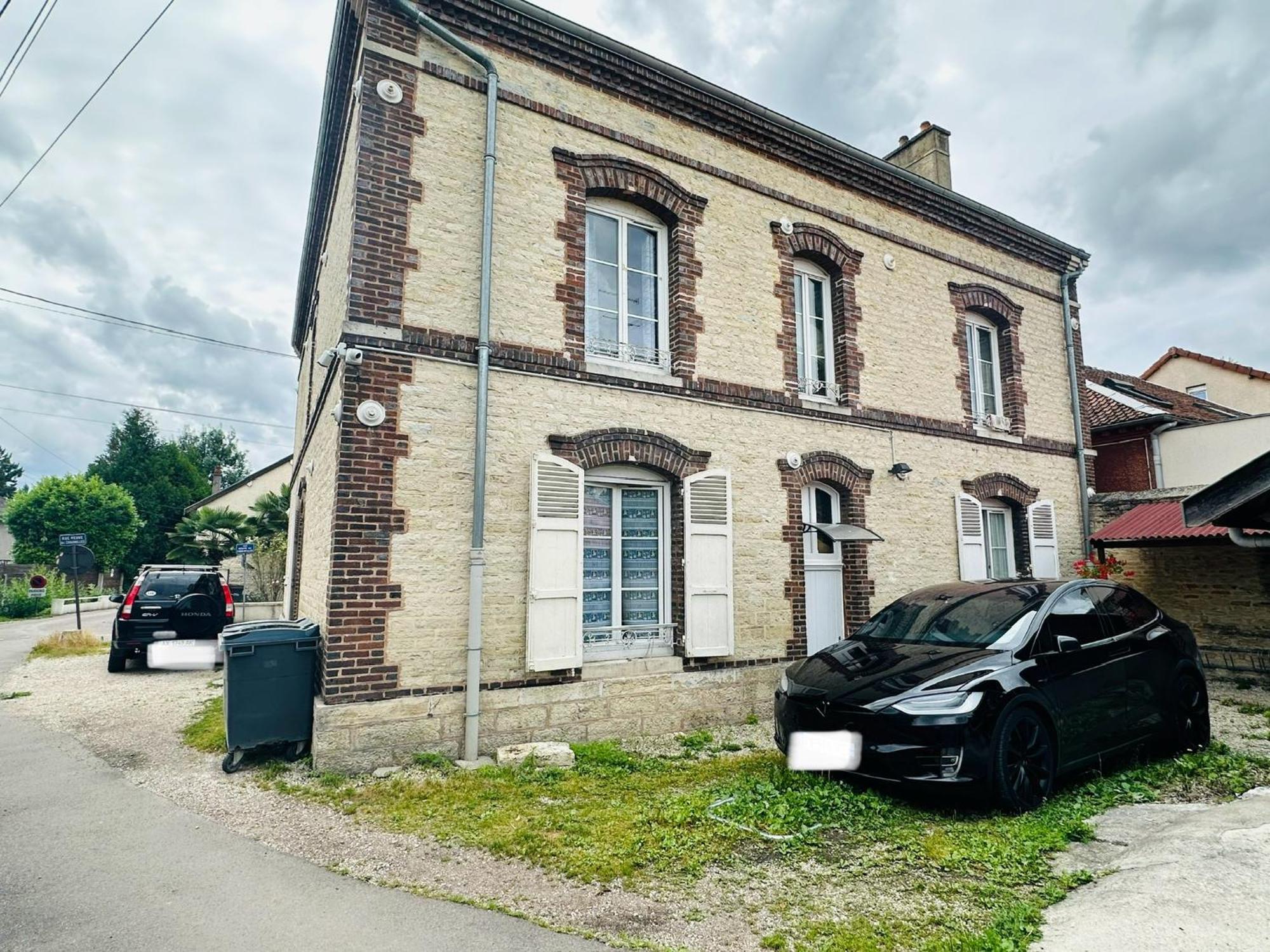 Studio 12 Proche Centre Ville Avec Wifi Parking Troyes Buitenkant foto